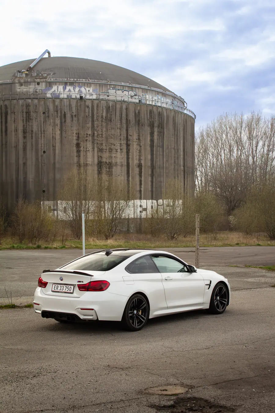 BMW M4 — Duif